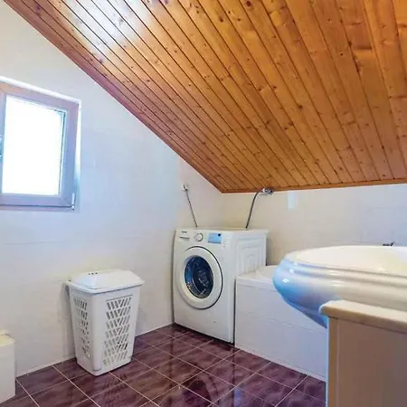 Apartman In 43371